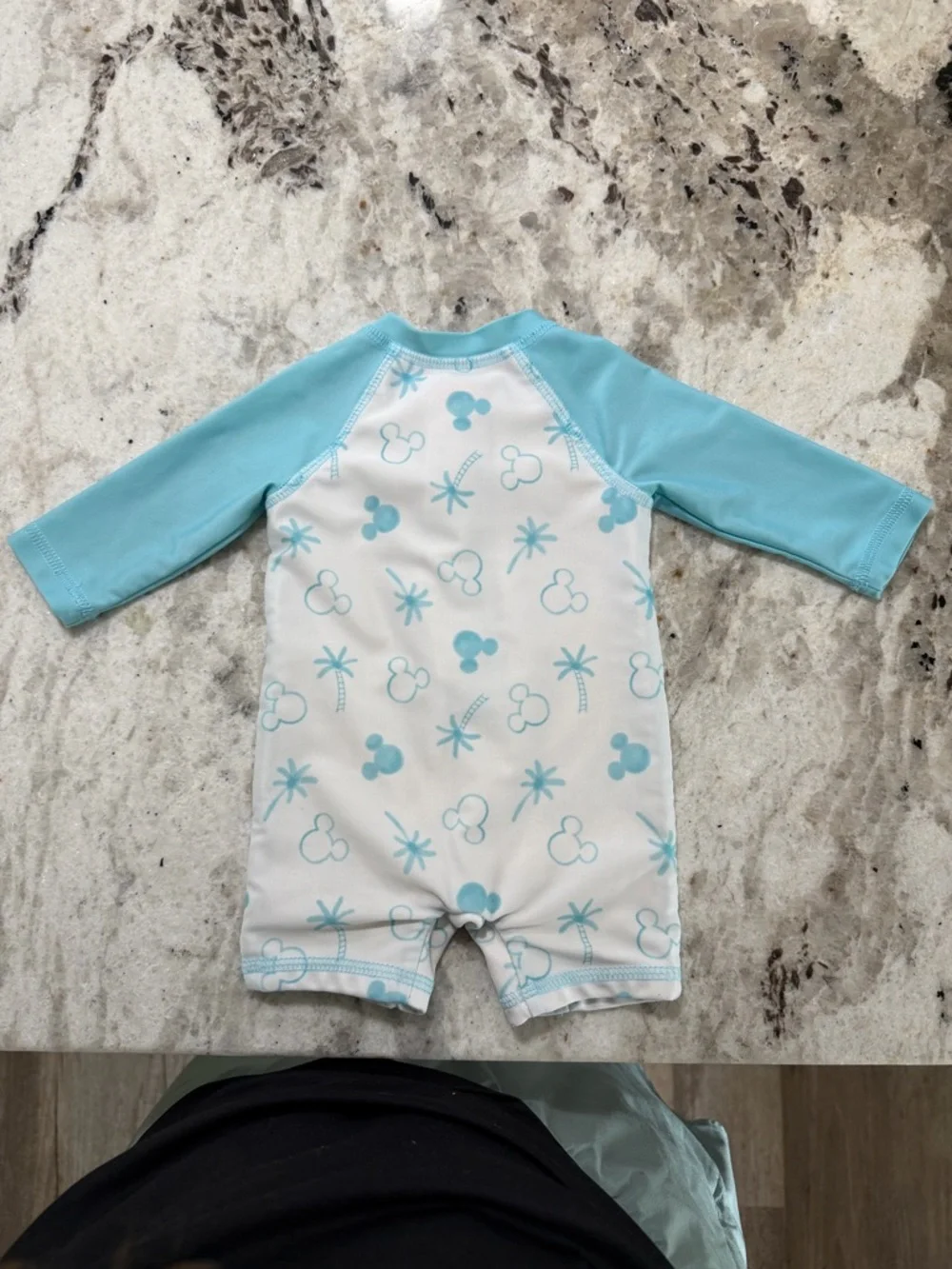 Disney Rashguard - Picture 2 of 2